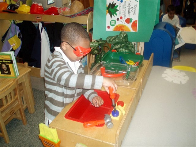 Bright Kids Academy classroom with young learners